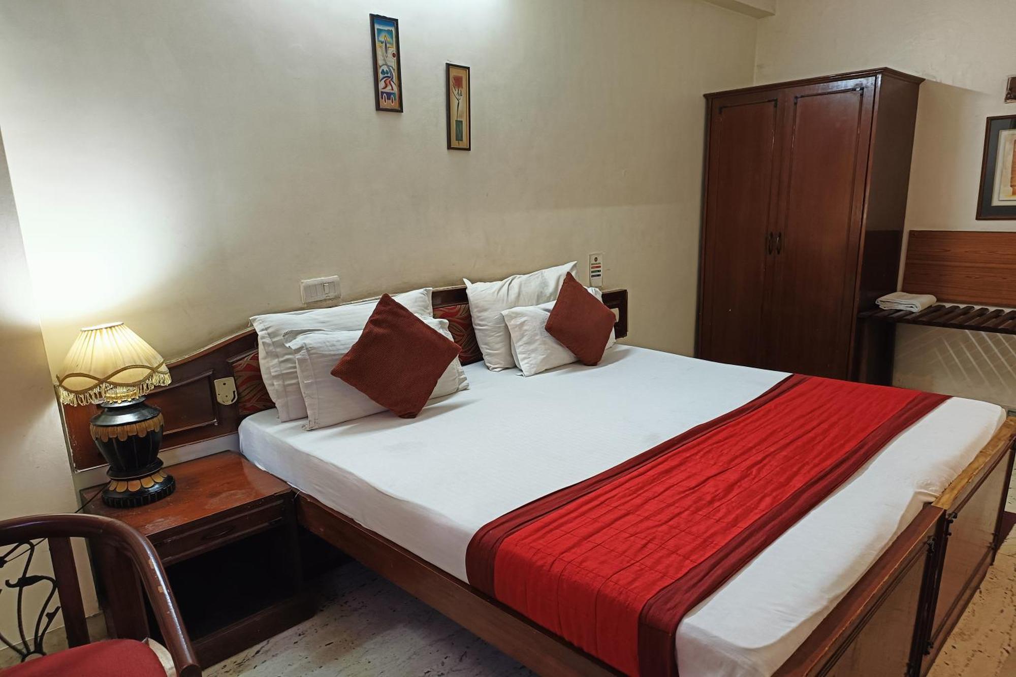 Hotel Indraprastha Dillí Exteriér fotografie