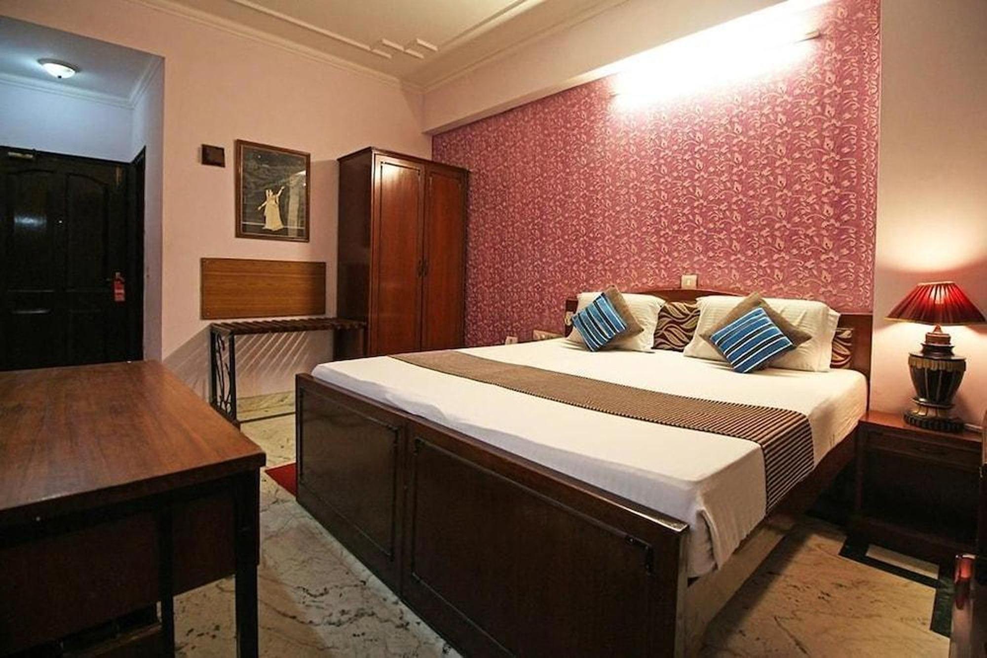 Hotel Indraprastha Dillí Exteriér fotografie