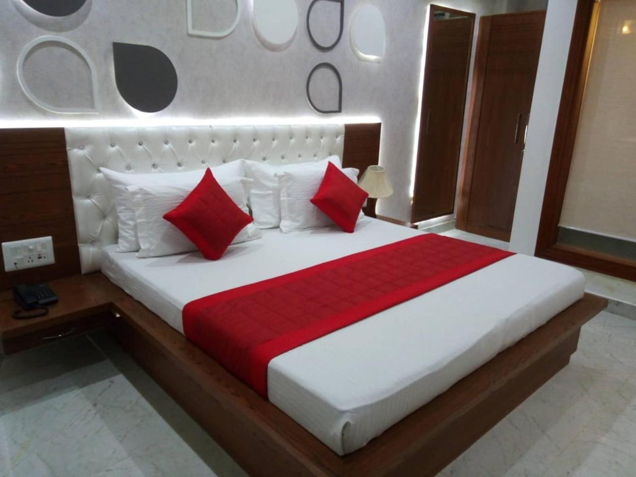 Hotel Indraprastha Dillí Exteriér fotografie